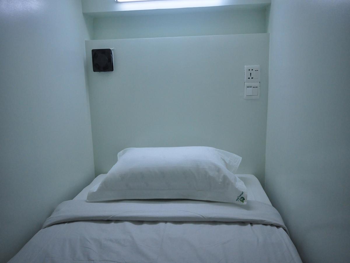 Hostel Latha Yangon Ngoại thất bức ảnh