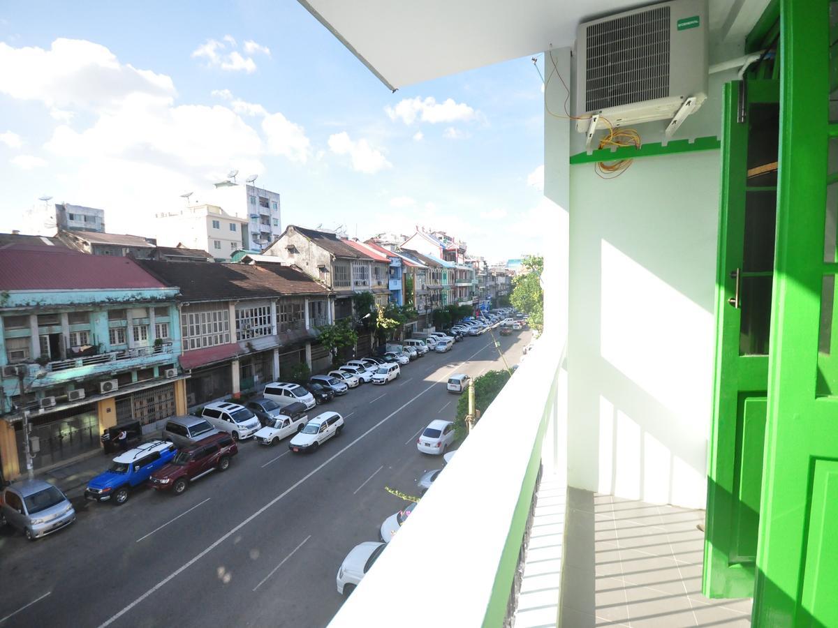 Hostel Latha Yangon Ngoại thất bức ảnh